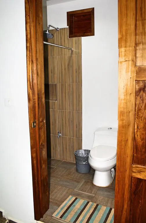 Hostel Yaxche Centro Hostal Y Camping Bacalar