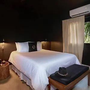 https://boutique-beach-club.tulum-hotels.net