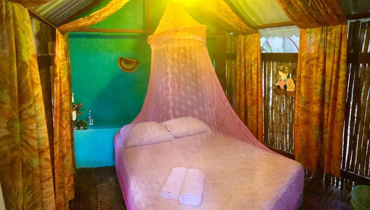 بيت شباب Yaxche Centro Hostal Y Camping باكالار