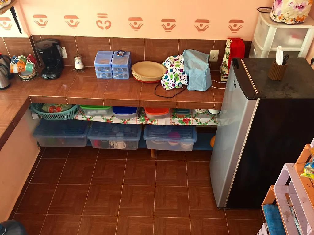 بيت شباب Yaxche Centro Hostal Y Camping باكالار المكسيك